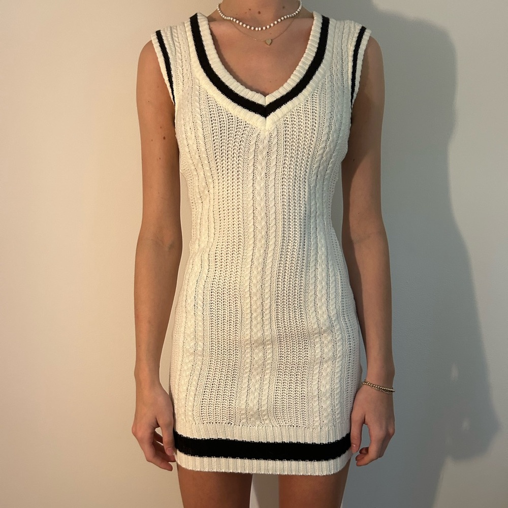 White knit sweater dress. Perfect for fall!